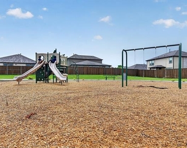 1567 Dukeswood Drive - Photo Thumbnail 26