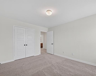 1567 Dukeswood Drive - Photo Thumbnail 18