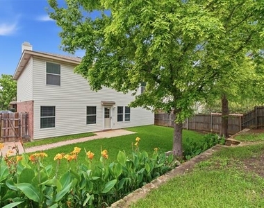 5421 Lansdowne Avenue - Photo Thumbnail 27
