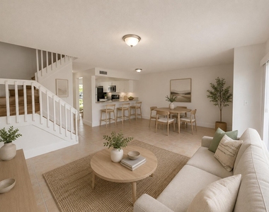 887 Crystal Lake Drive - Photo Thumbnail 7