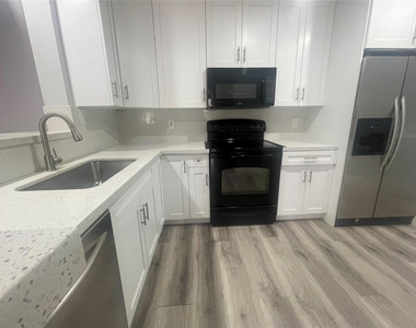 11229 W Atlantic Boulevard - Photo Thumbnail 2