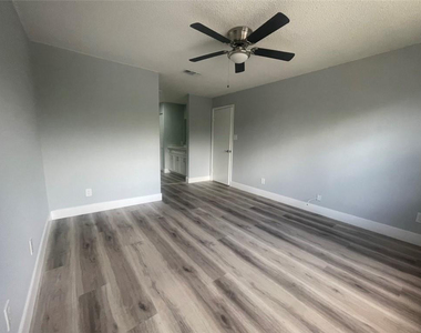 11229 W Atlantic Boulevard - Photo Thumbnail 16