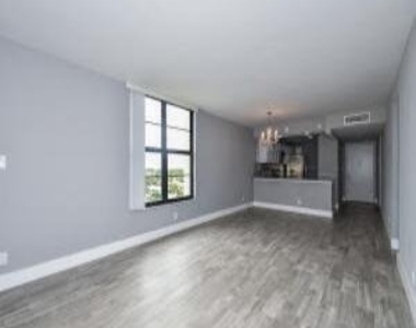 12 Royal Palm Way - Photo Thumbnail 10