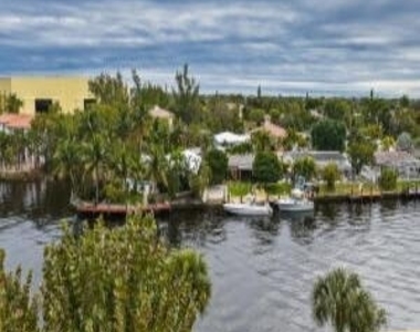 12 Royal Palm Way - Photo Thumbnail 3