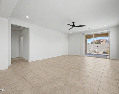 8954 W San Juan Avenue - Photo Thumbnail 10