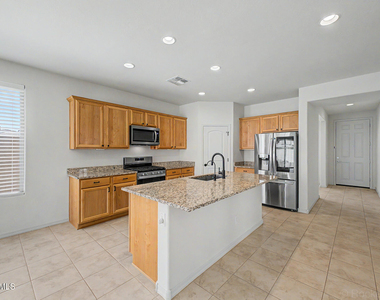 8954 W San Juan Avenue - Photo Thumbnail 12