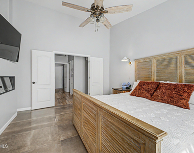 14736 N 100th Place - Photo Thumbnail 19