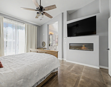 14736 N 100th Place - Photo Thumbnail 18