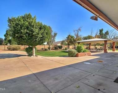 375 S Buena Vista Avenue - Photo Thumbnail 20