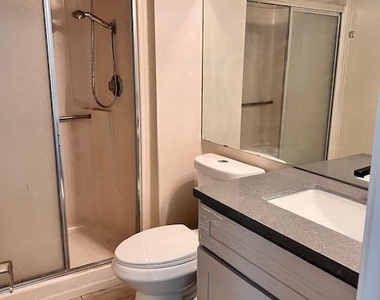 6935 W Monterosa Circle - Photo Thumbnail 11