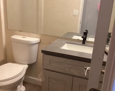 6935 W Monterosa Circle - Photo Thumbnail 20