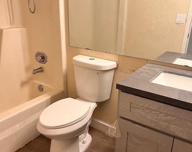 6935 W Monterosa Circle - Photo Thumbnail 17
