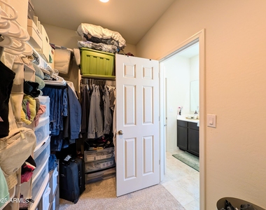 24458 W Verlea Drive - Photo Thumbnail 31