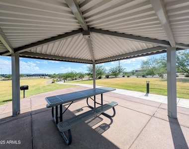 24458 W Verlea Drive - Photo Thumbnail 55
