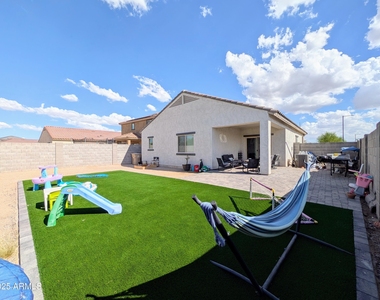 24458 W Verlea Drive - Photo Thumbnail 46