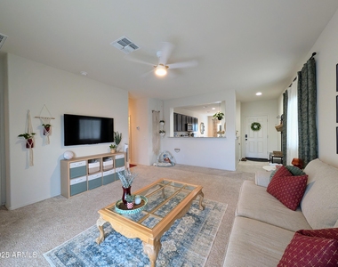 24458 W Verlea Drive - Photo Thumbnail 23