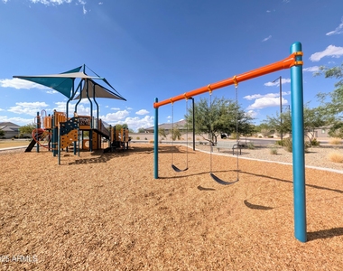 24458 W Verlea Drive - Photo Thumbnail 51
