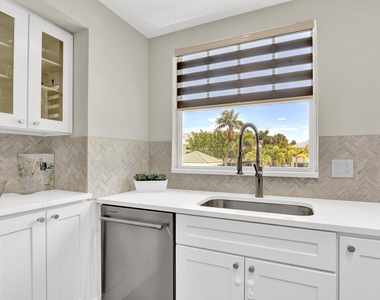 1506 Mizzenmast Way - Photo Thumbnail 16
