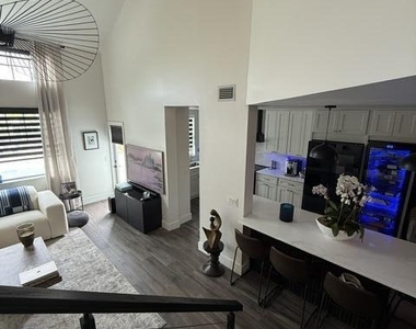 1506 Mizzenmast Way - Photo Thumbnail 51