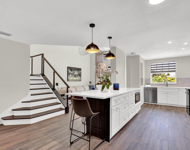 1506 Mizzenmast Way - Photo Thumbnail 8