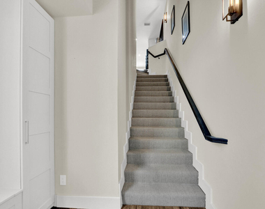 1506 Mizzenmast Way - Photo Thumbnail 6
