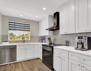 1506 Mizzenmast Way - Photo Thumbnail 13