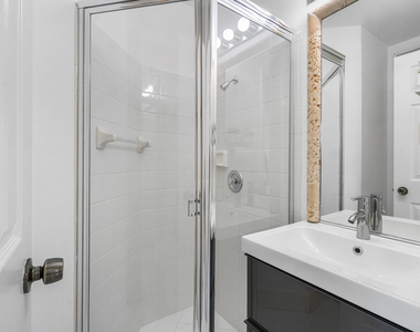 7087 Nw 78th Place - Photo Thumbnail 26