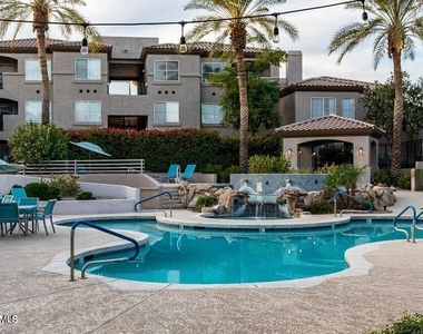 3236 E Chandler Boulevard - Photo Thumbnail 15
