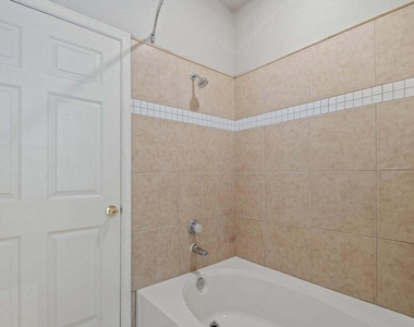 3236 E Chandler Boulevard - Photo Thumbnail 11