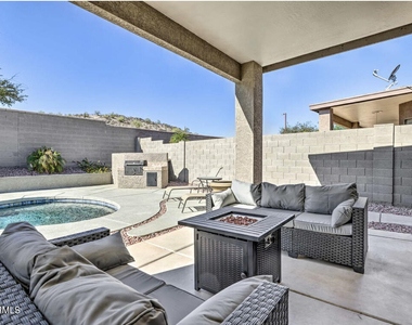 17977 W Hubbard Drive - Photo Thumbnail 26