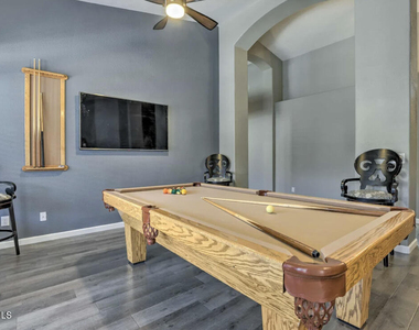 17977 W Hubbard Drive - Photo Thumbnail 12