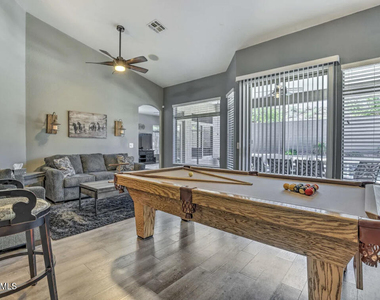 17977 W Hubbard Drive - Photo Thumbnail 11