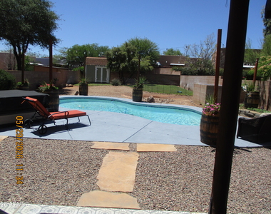2120 Chaplain Carter Drive - Photo Thumbnail 10