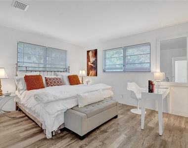 5101 Ne 27th Avenue - Photo Thumbnail 9