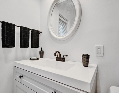 5101 Ne 27th Avenue - Photo Thumbnail 14