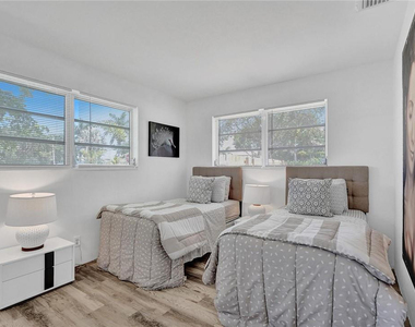 5101 Ne 27th Avenue - Photo Thumbnail 16