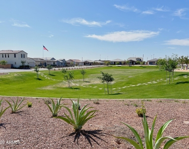 4443 N 201st Avenue - Photo Thumbnail 26