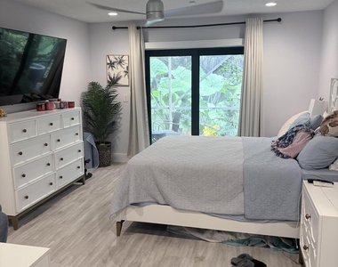 3072 Inglewood Terrace - Photo Thumbnail 12