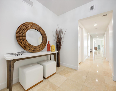 14951 Royal Oaks Lane - Photo Thumbnail 1