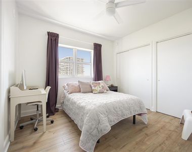 14951 Royal Oaks Lane - Photo Thumbnail 14