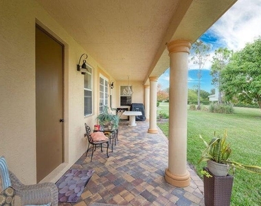 5574 55th Avenue - Photo Thumbnail 23
