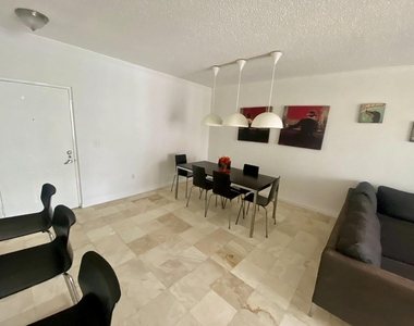 17100 N Bay Road - Photo Thumbnail 2