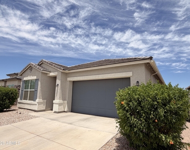 15628 W Smoketree Drive - Photo Thumbnail 1