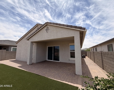 15628 W Smoketree Drive - Photo Thumbnail 16