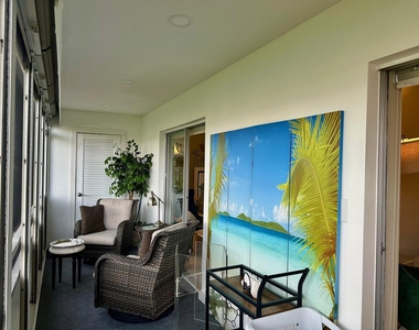2721 Garden Drive N - Photo Thumbnail 9