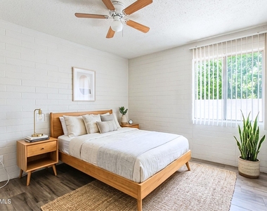 6320 N 16th Street - Photo Thumbnail 4