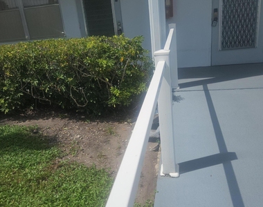27 Newport B - Photo Thumbnail 14
