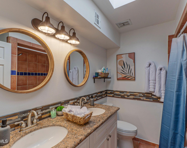 12636 N 68th Street - Photo Thumbnail 15