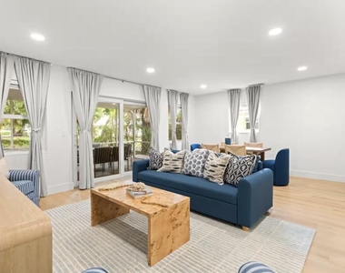 1216 Surf Road - Photo Thumbnail 6