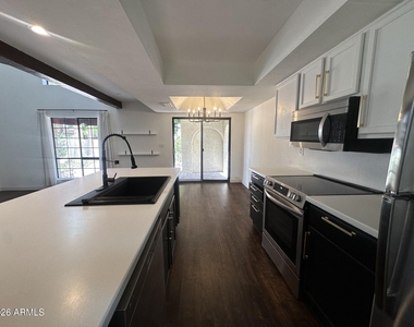 8840 S 51st Street - Photo Thumbnail 14